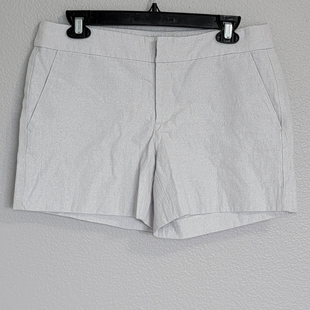 BANANA REPUBLIC FACTORY METALLIC SHORT/SIZE 4